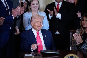 Donald Trump Signs Fostering the Future Executive Order - Washington