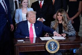 Donald Trump Signs Fostering the Future Executive Order - Washington