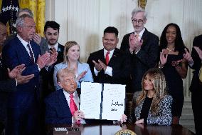 Donald Trump Signs Fostering the Future Executive Order - Washington