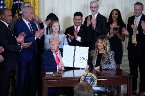 Donald Trump Signs Fostering the Future Executive Order - Washington