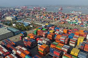 China's Import And Export of Goods