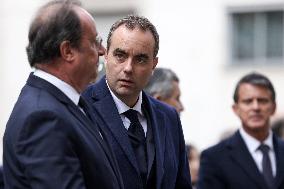 Tribute To Victims At La Belle Equipe - Paris