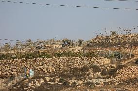Palestinians Protest Against Israeli Settlers Near Hebron - Palestine