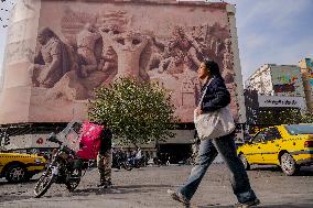 Tehran Displays Persian Empire Statue - Iran