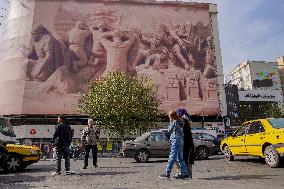 Tehran Displays Persian Empire Statue - Iran