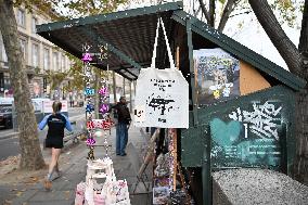 Celebration Marks 475 Years of Parisian Booksellers - France