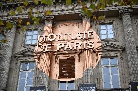 Celebration Marks 475 Years of Parisian Booksellers - France