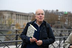 Celebration Marks 475 Years of Parisian Booksellers - France