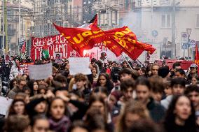 Student Protest Against Meloni And Climate Action - Mila