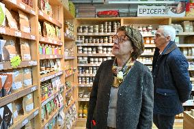 Annie Genevard Visits the Rhone Region - France