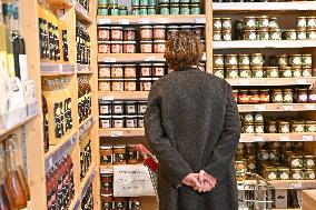 Annie Genevard Visits the Rhone Region - France