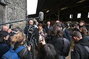 Annie Genevard Visits the Rhone Region - France