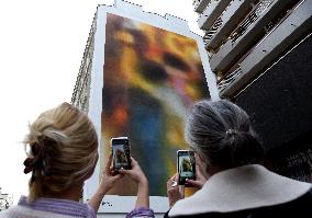 Mural Painting In Tribute To The Victims Of The 13 November Attacks - Paris