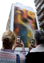 Mural Painting In Tribute To The Victims Of The 13 November Attacks - Paris