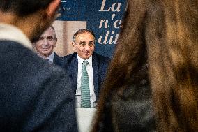 Book signing of Eric Zemmour - Bordeaux