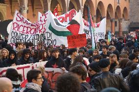 No Meloni Day demonstration - Bologna