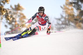 Alppihiihto: Maailmancupin kilpailut (-16.11.)