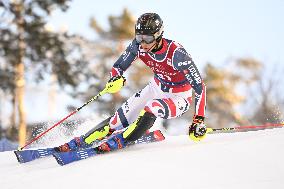 Alppihiihto: Maailmancupin kilpailut (-16.11.)