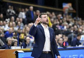 Koripallo: Suomi avaa kotipelinsä naisten EM-karsinnassa Vantaalla Ruotsia vastaan