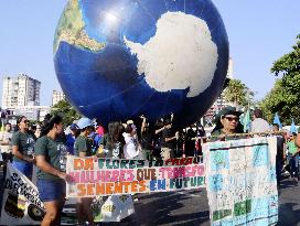 Amazon protection rally near COP30 venue