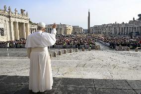 Pope Leo XIV Leads Mass For The Jubilee Of The Poor - Vatican