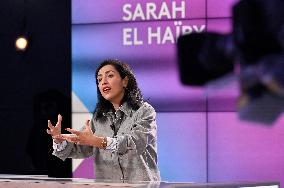 Sarah El Hairy On Dimanche En Politique - Paris