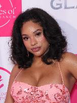 The Ladies of Porter Ranch x Glamlite Holiday Party - US