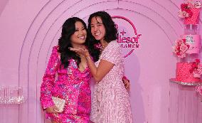 The Ladies of Porter Ranch x Glamlite Holiday Party - US