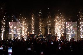 Champs Elysees Launches Christmas Lights NB