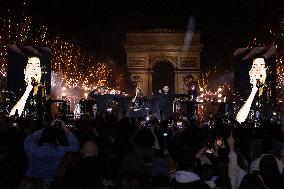 Champs Elysees Launches Christmas Lights NB