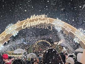 Giant Christmas Tree in Chongqing