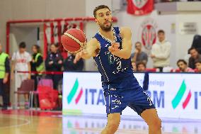 BASKET - Serie A2 - Sella Cento vs Fortitudo Bologna