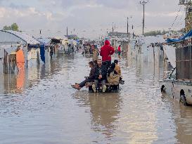 Weather Conditions Exacerbate Difficulties in Camps - Khan Yunis