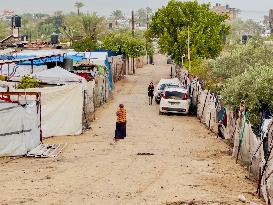 Weather Conditions Exacerbate Difficulties in Camps - Khan Yunis