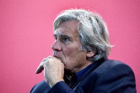 Meeting Of Bernard Cazeneuve For 2027 Presidential Election - Cergy-Pontoise