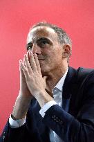 Meeting Of Bernard Cazeneuve For 2027 Presidential Election - Cergy-Pontoise