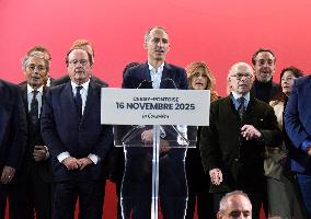 Meeting Of Bernard Cazeneuve For 2027 Presidential Election - Cergy-Pontoise