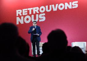 Meeting Of Bernard Cazeneuve For 2027 Presidential Election - Cergy-Pontoise