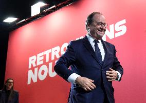 Meeting Of Bernard Cazeneuve For 2027 Presidential Election - Cergy-Pontoise