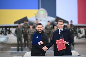 Volodymyr Zelensky Arrival Visit - Villacoublay