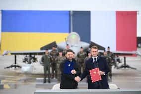 Volodymyr Zelensky Arrival Visit - Villacoublay