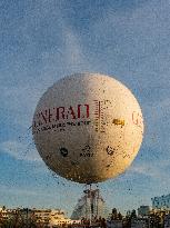 Triangle Tower Construction - Paris