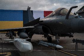 Volodymyr Zelensky Arrival Visit - Villacoublay