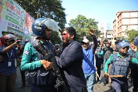 Clashes Outside the International Criminal Court - Dhaka