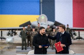 Volodymyr Zelensky Arrival Visit - Villacoublay