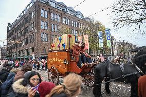 Massive Crowds Celebrate Sinterklaas Arrival - Amsterdam