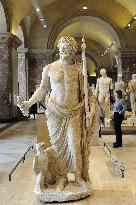 Illustration - Louvre Museum