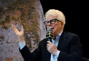 Ken Follett At Public Interview - Paris