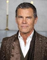 Wake Up Dead Man A Knives Out Mystery Premiere - LA