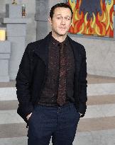 Wake Up Dead Man A Knives Out Mystery Premiere - LA